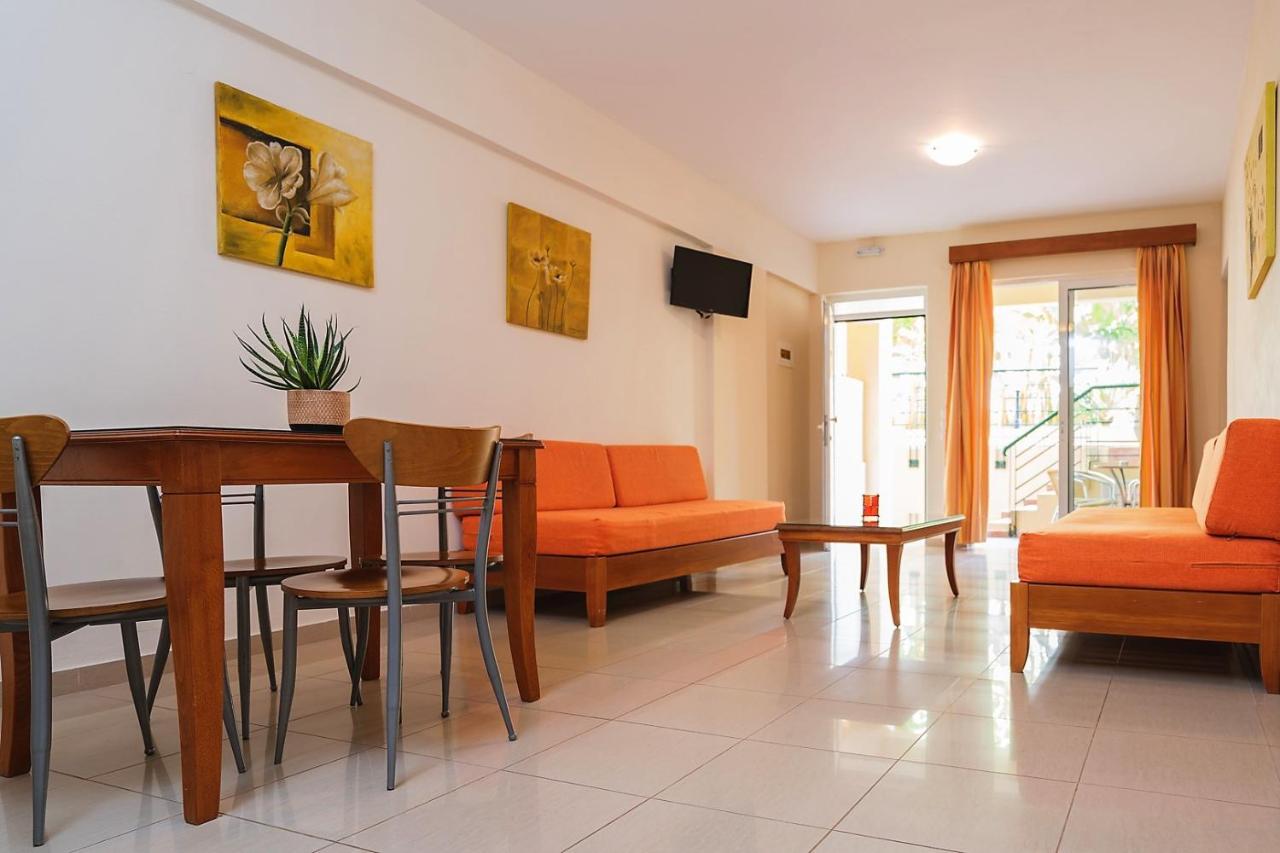 Helios Apartments Káto Daráco Szoba fotó