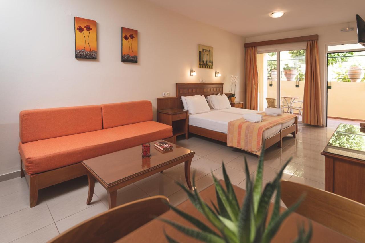 Helios Apartments Káto Daráco Szoba fotó