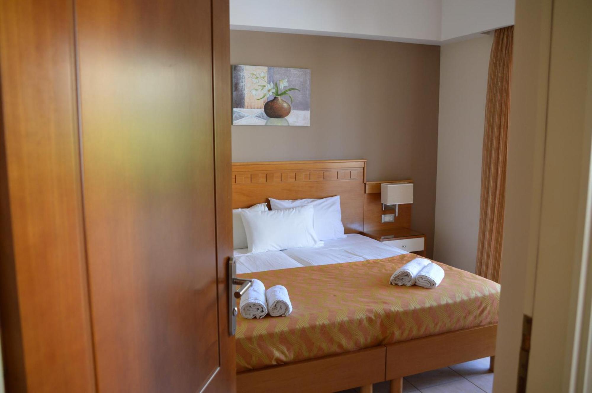 Helios Apartments Káto Daráco Szoba fotó